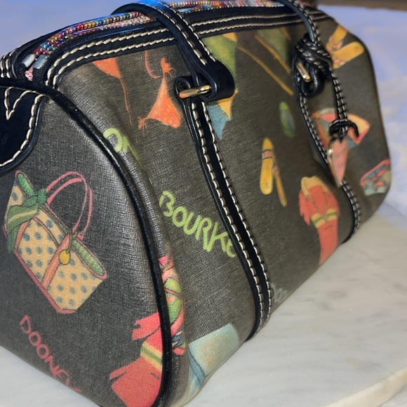 Vintage Dooney & Bourke Y2K Rainbow Printed Bitsy Bag - Picture 15 of 16